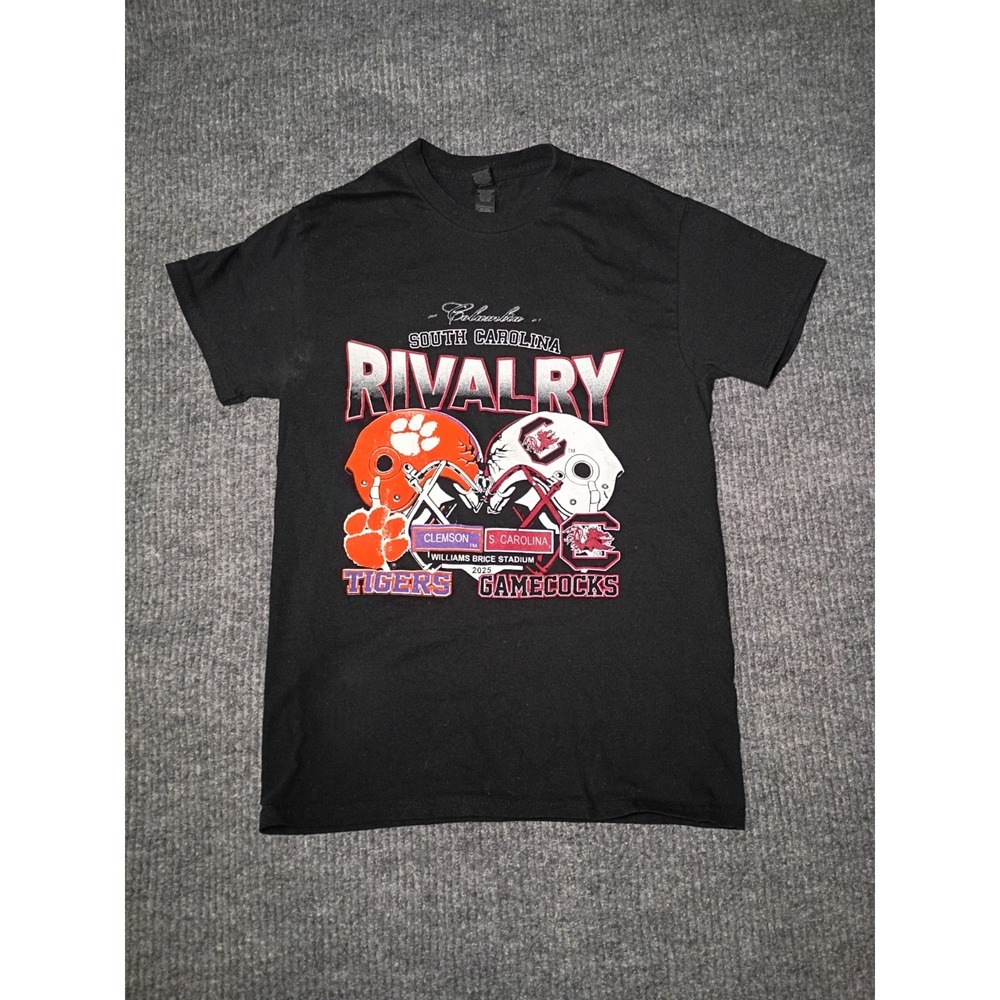 Columbia South Carolina Rivalry 2025 Clemson Vs USC T-shirt Size Small